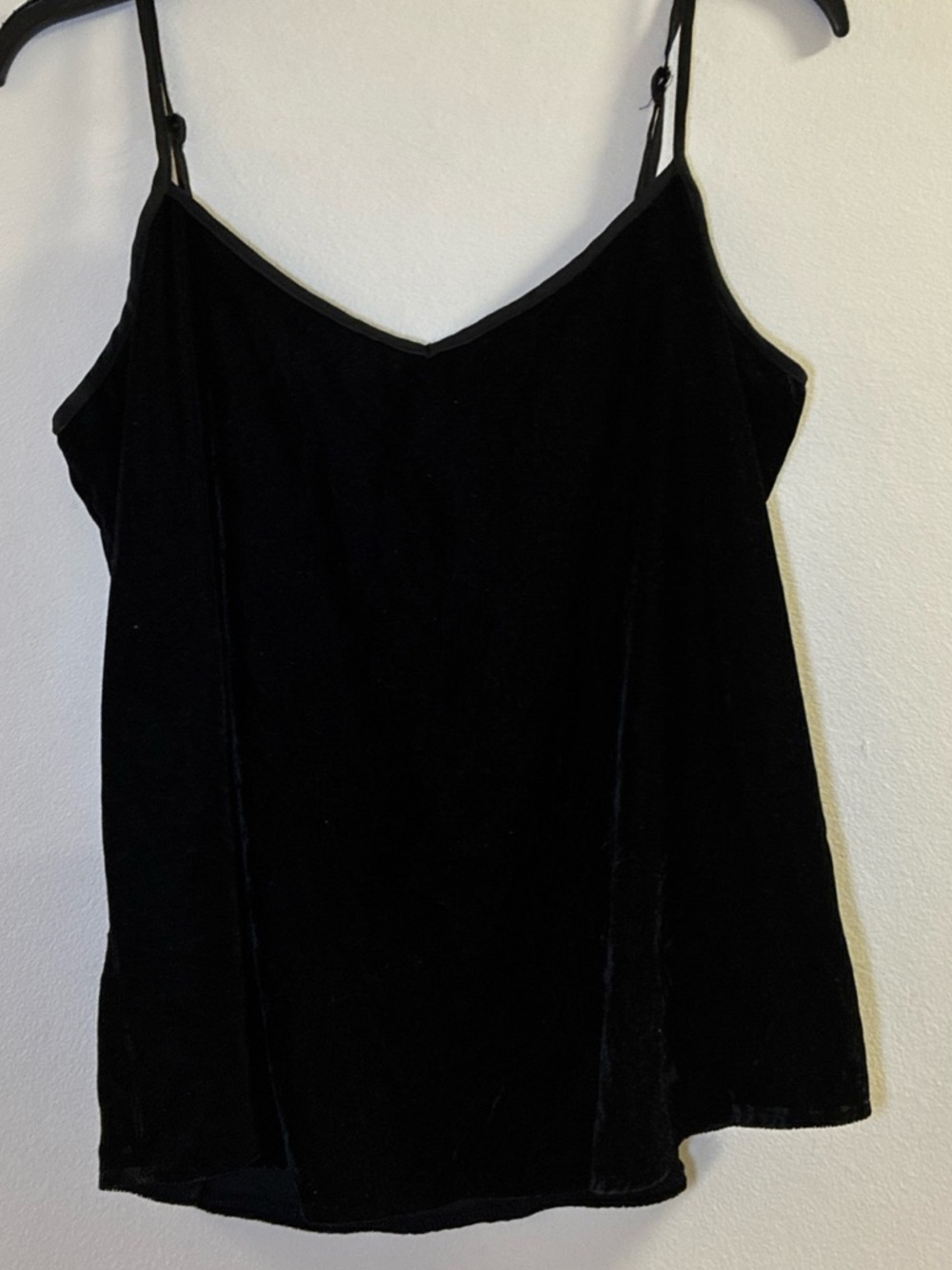 Old‎ Navy Black Velvet Witchy Burnt Out Goth Y2K 90’s Spaghetti Strap Camisole